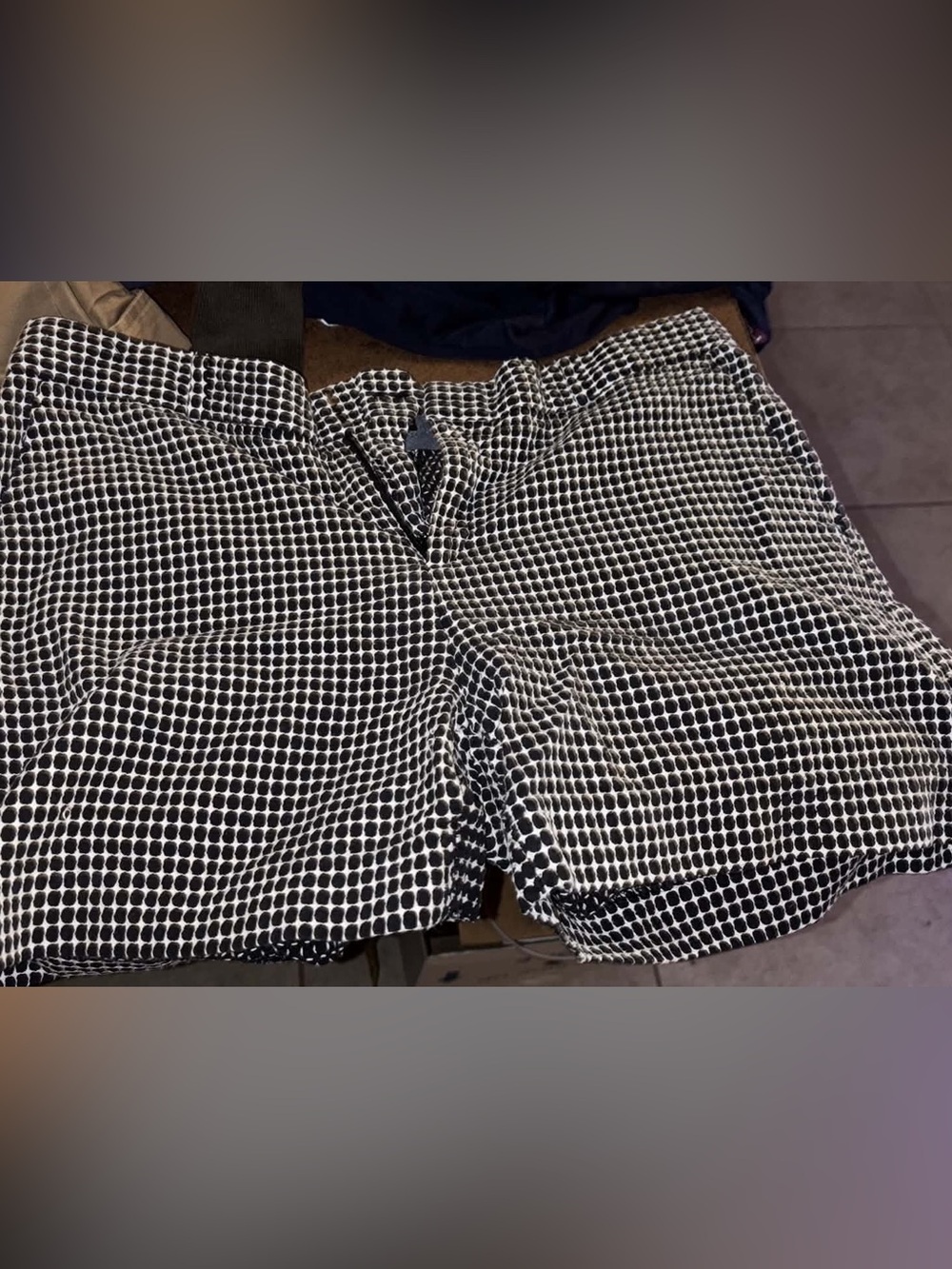 Banana Republic Black and White Geometric Women’s Shorts